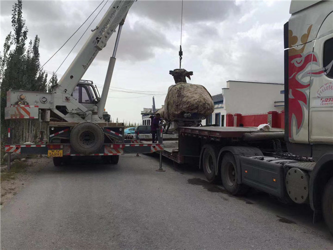 玉环市狭窄场地（如小区、车间）适合用哪种吊车？